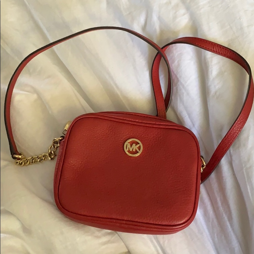 Red Michael Kors (MK) Crossbody Purse